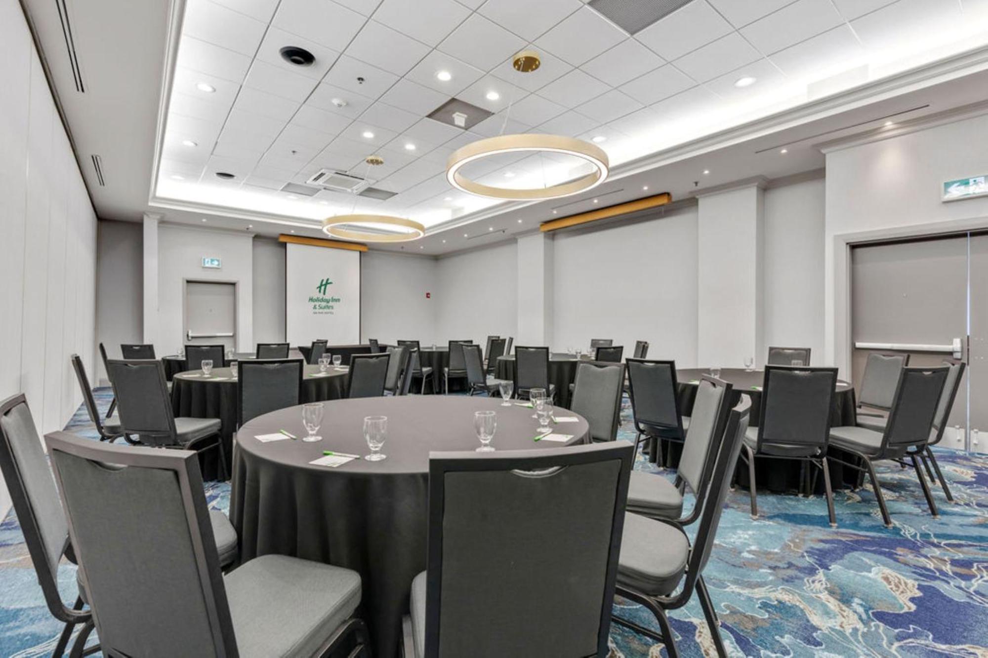 Holiday Inn & Suites Ottawa Kanata By Ihg Εξωτερικό φωτογραφία