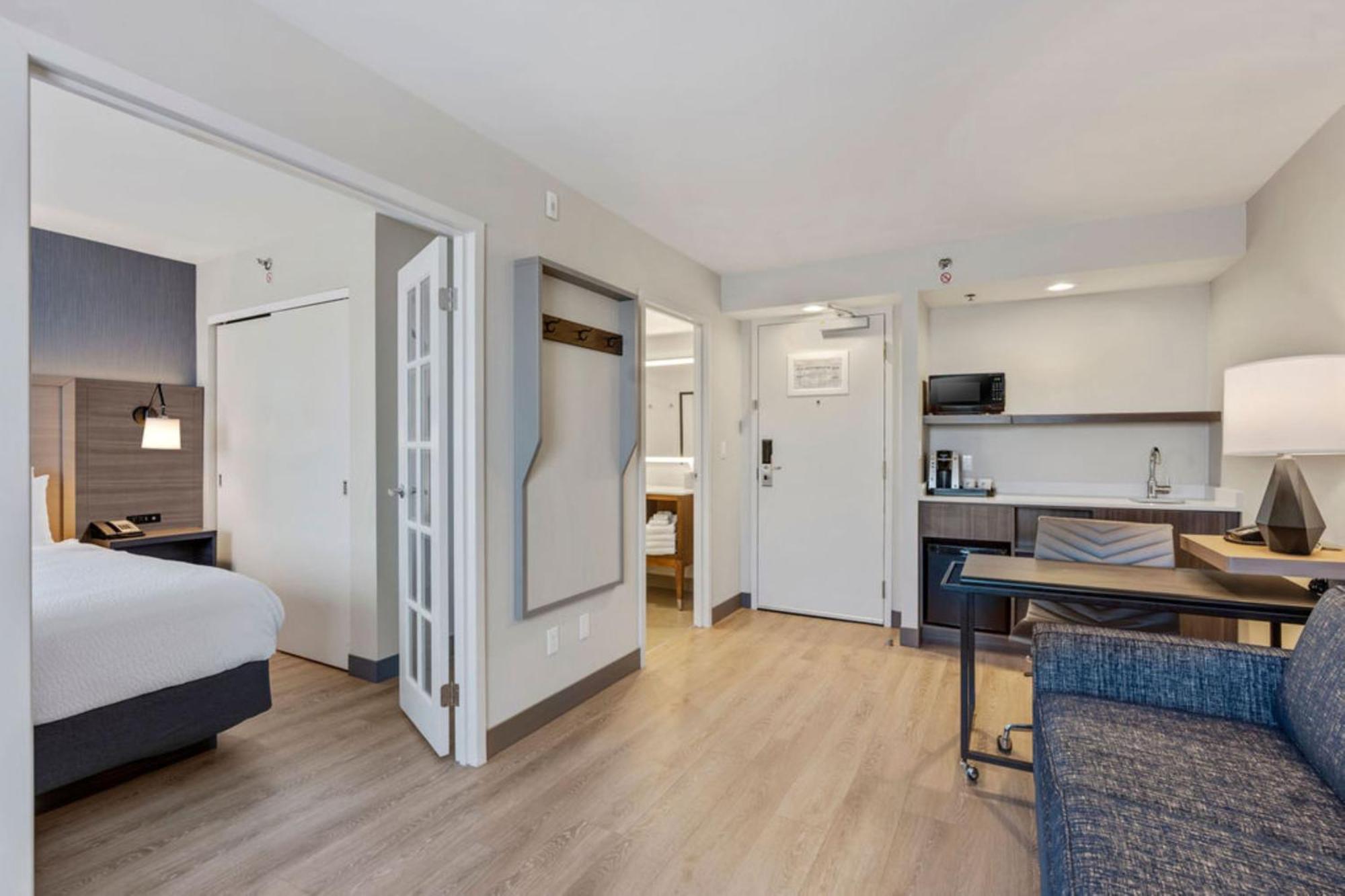 Holiday Inn & Suites Ottawa Kanata By Ihg Εξωτερικό φωτογραφία