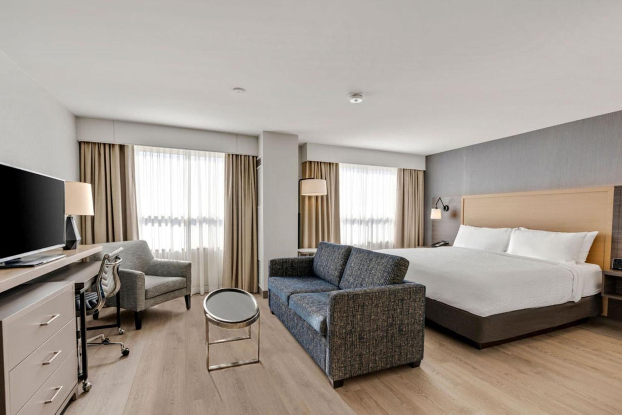 Holiday Inn & Suites Ottawa Kanata By Ihg Εξωτερικό φωτογραφία