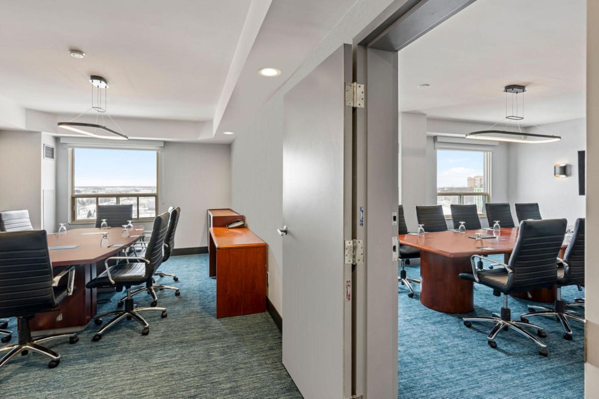 Holiday Inn & Suites Ottawa Kanata By Ihg Εξωτερικό φωτογραφία