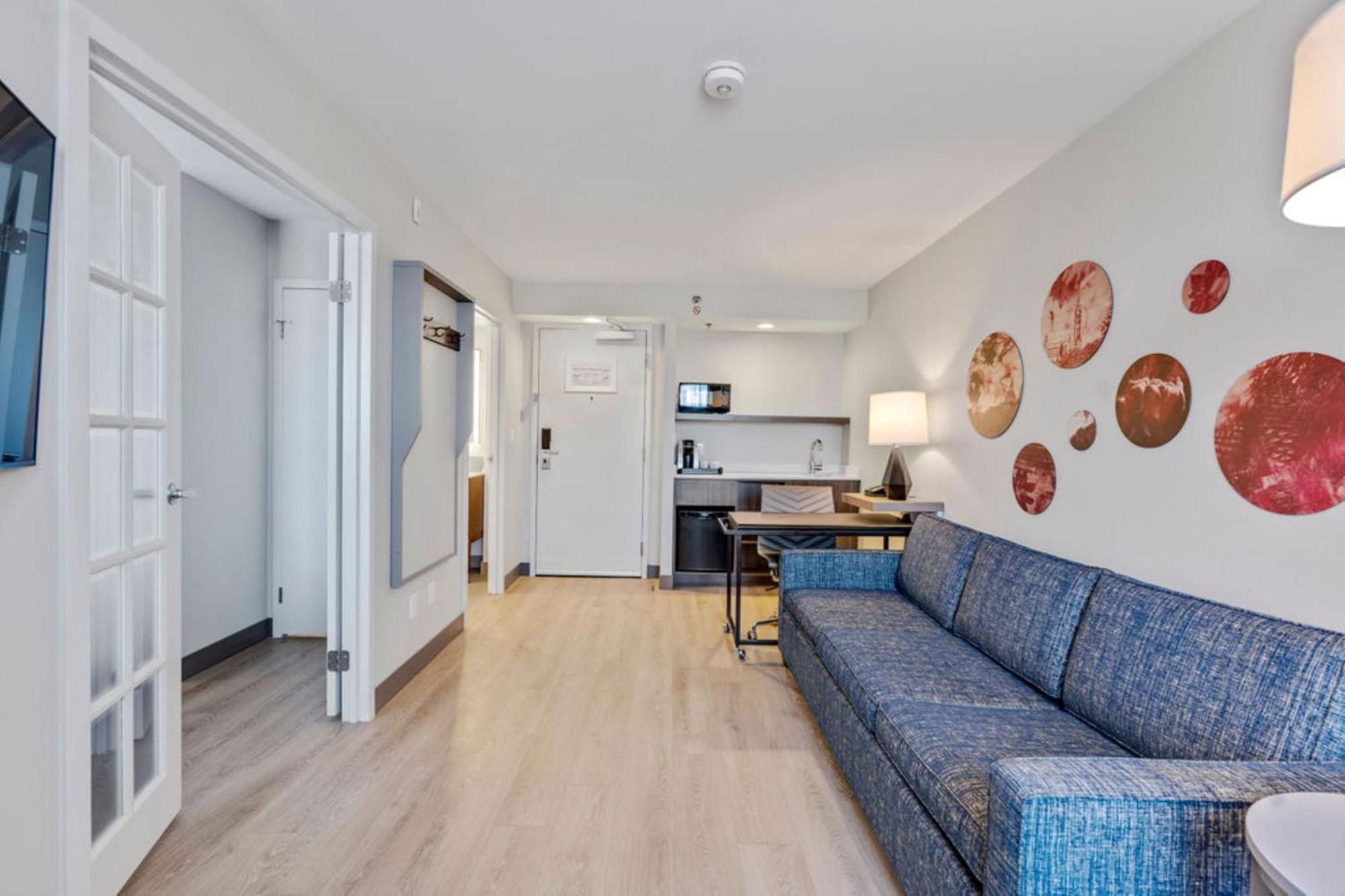 Holiday Inn & Suites Ottawa Kanata By Ihg Εξωτερικό φωτογραφία