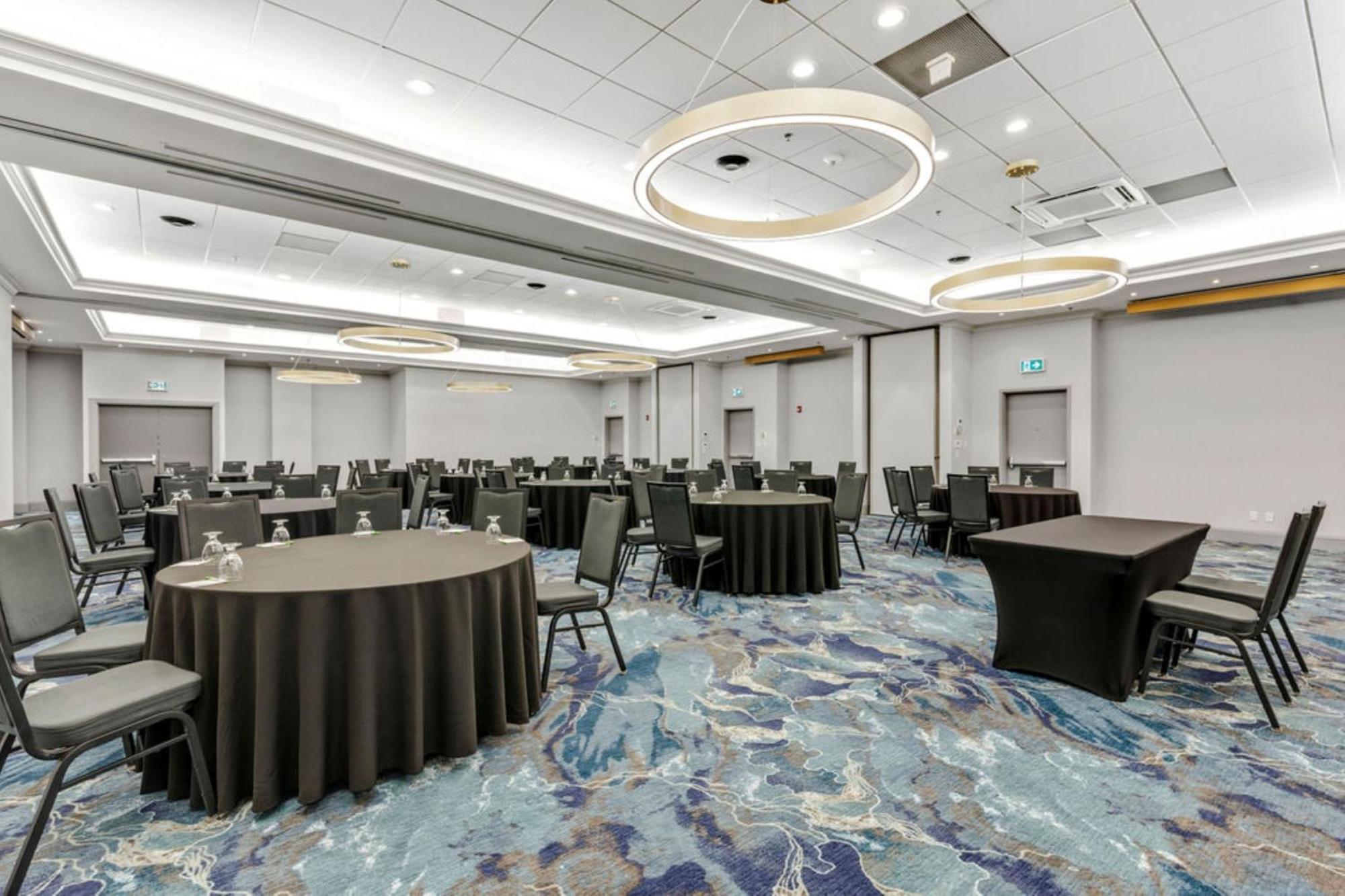 Holiday Inn & Suites Ottawa Kanata By Ihg Εξωτερικό φωτογραφία